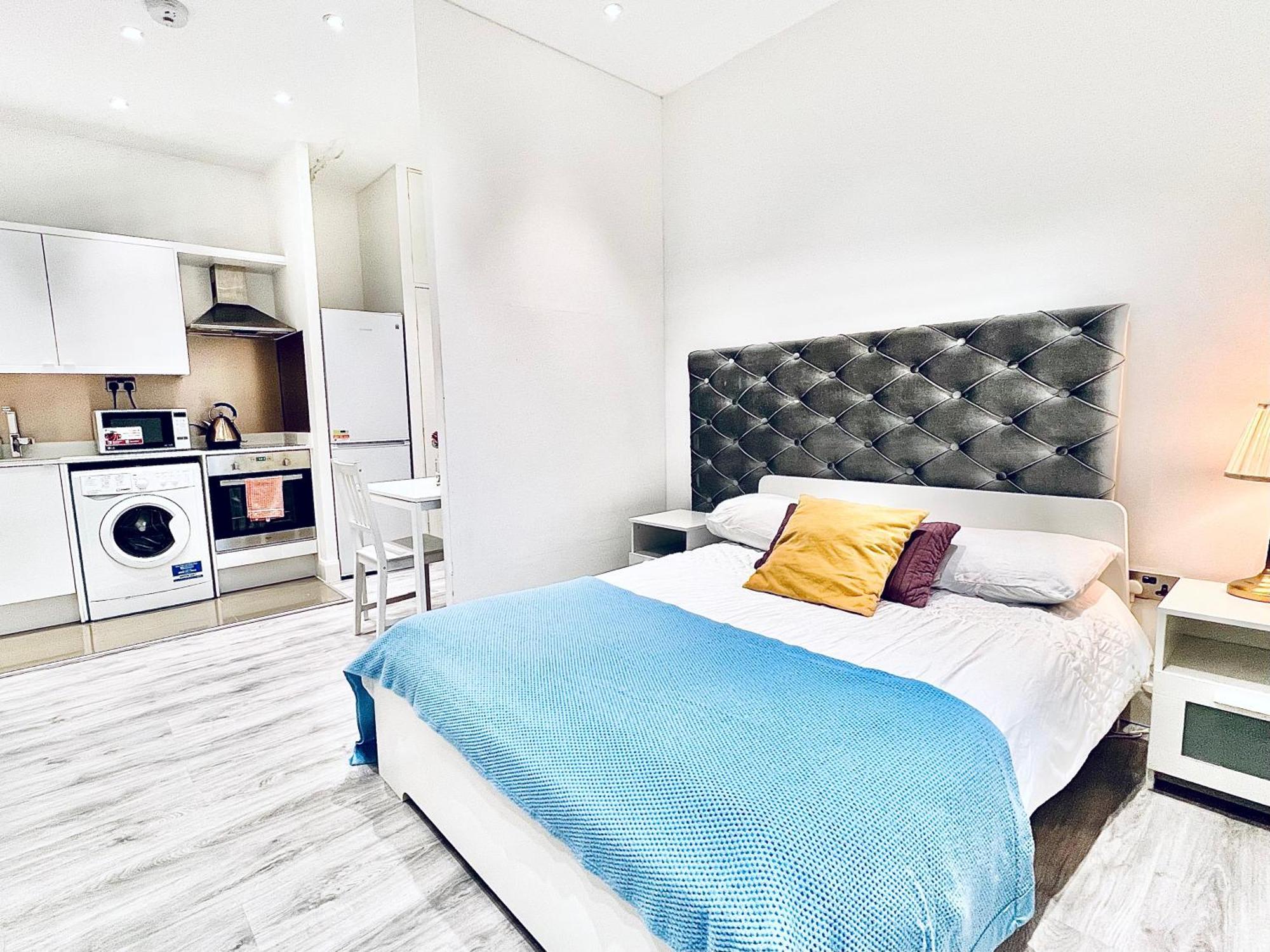 Harrow Apartments Londen Buitenkant foto