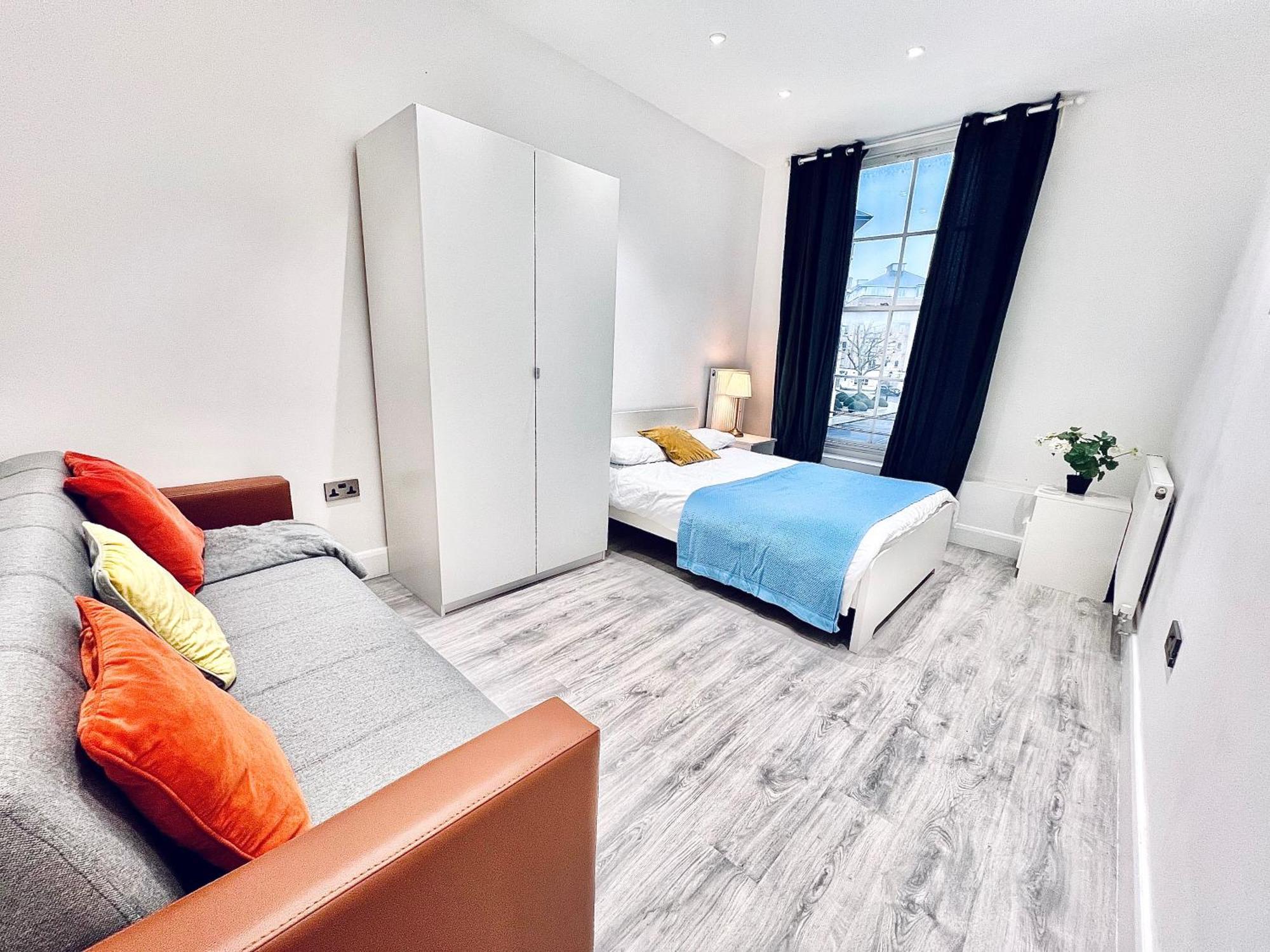 Harrow Apartments Londen Buitenkant foto