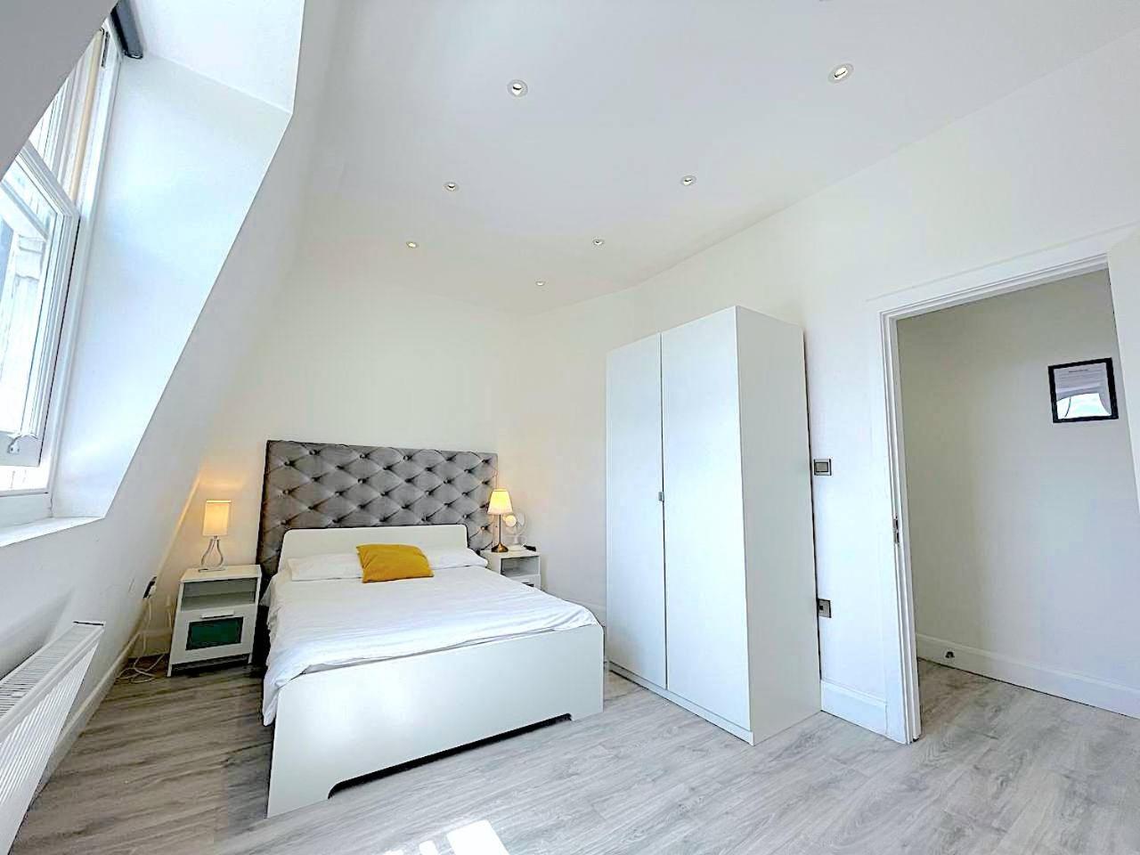 Harrow Apartments Londen Buitenkant foto