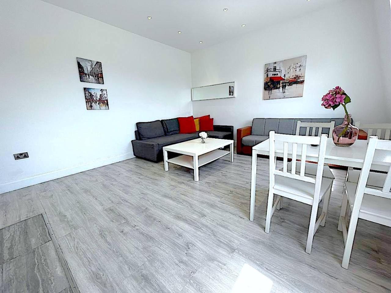 Harrow Apartments Londen Buitenkant foto