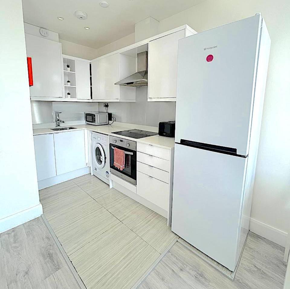 Harrow Apartments Londen Buitenkant foto