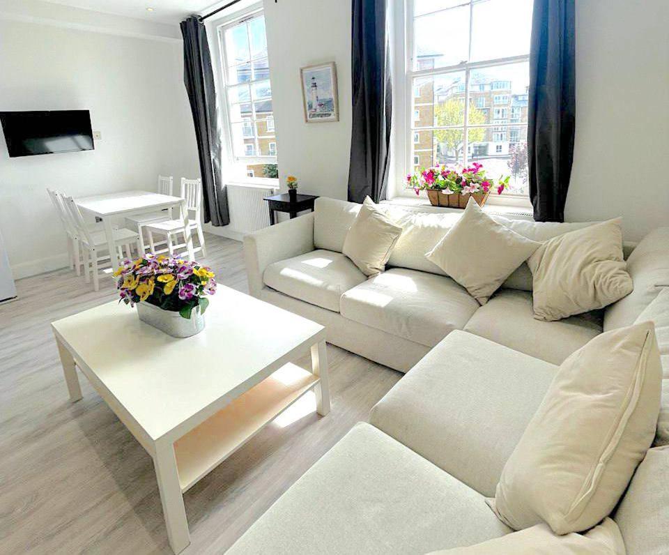 Harrow Apartments Londen Buitenkant foto